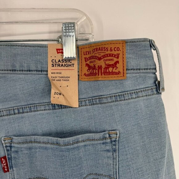Levis Womens Classic Straight Mid Rise Jeans size 20W plus Denim lt wash new - Picture 14 of 16